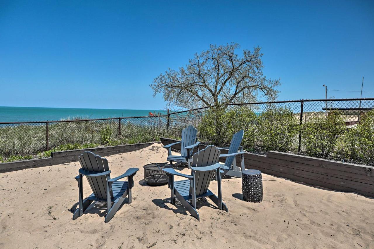 Lakefront Family Retreat With Grill Steps To Beach! Gary Екстериор снимка